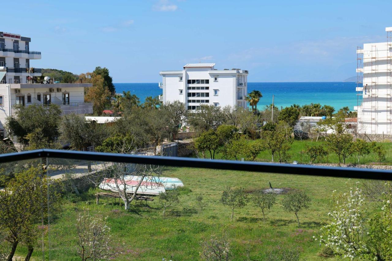 Aba Hotel *